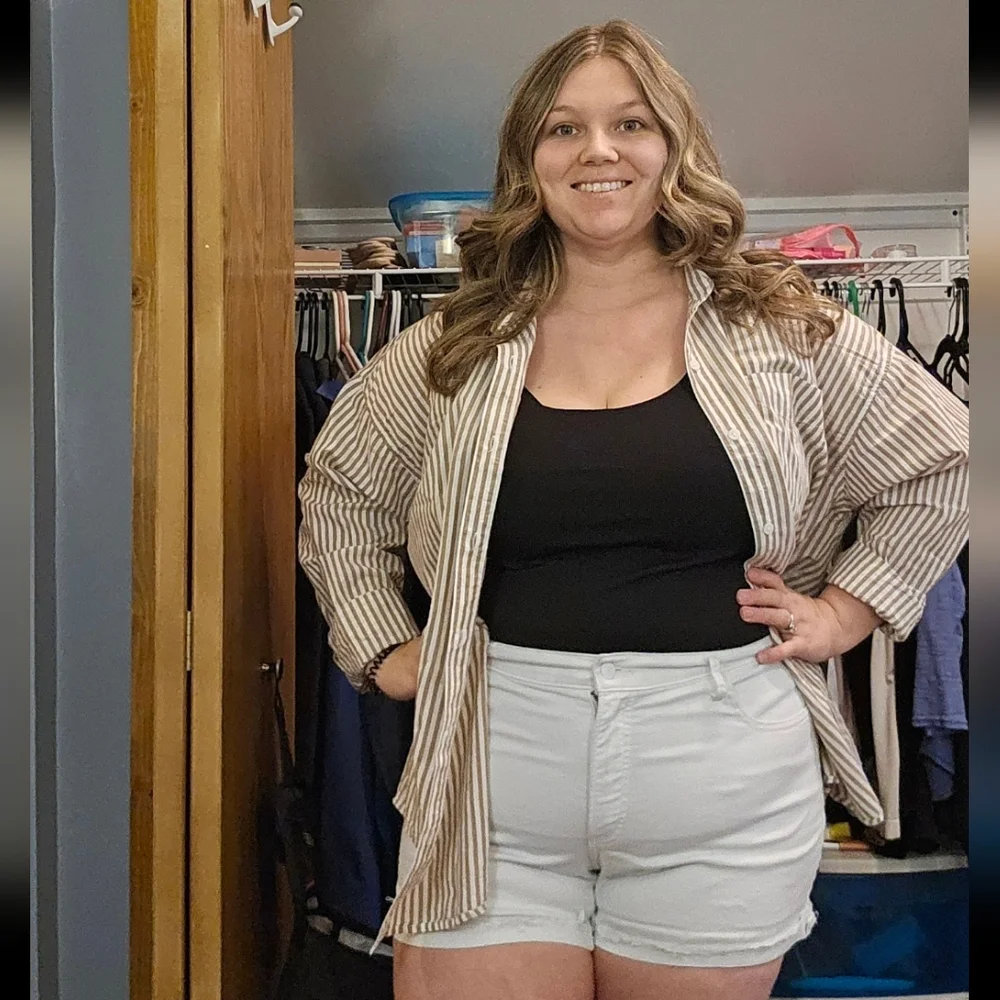 American Eagle Outfitters Beige and White Striped Shirt - Picture 5 of 6